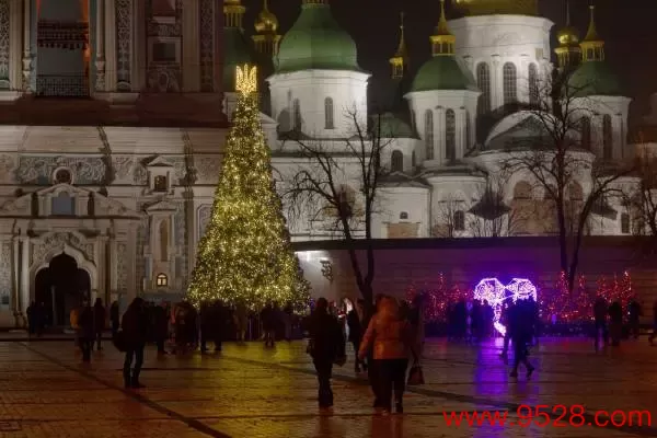 破除东正教传统，乌克兰初次在12月25日庆祝圣诞节
